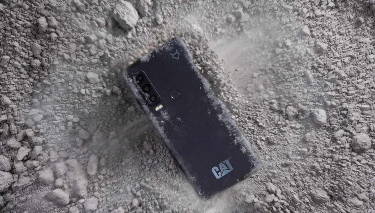 S75 3at Cat S75 officiell: Tålig med chatt och platsdelning via satellit