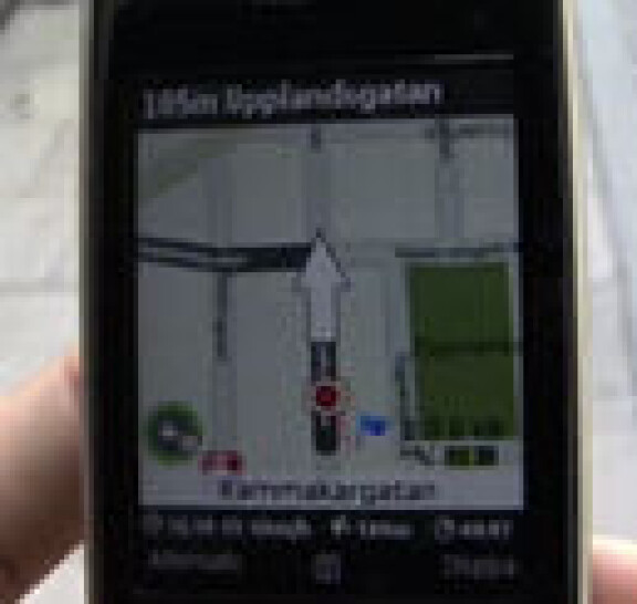 På promenad med Nokia 6210 Navigator