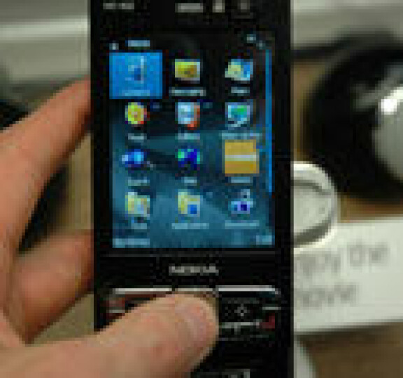 N95 8GB får roterande skärm