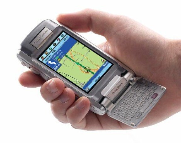 När P910 lanserades var den största nyheten ett minimalt tangentbord, men 3G saknades.