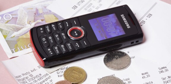 8 telefoner runt tusenlappen jämförda