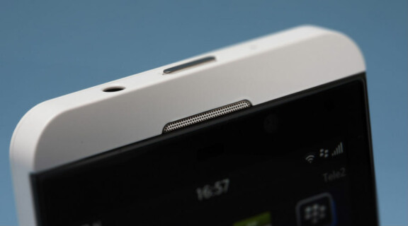 Blackberrys vd lämnar bolaget