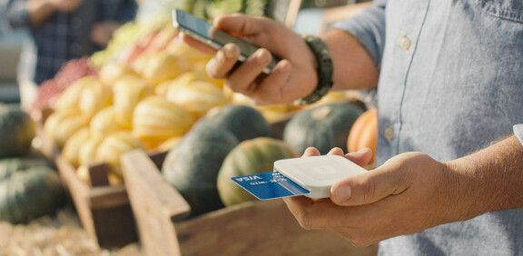 Square satsar på Apple Pay med ny kortläsare